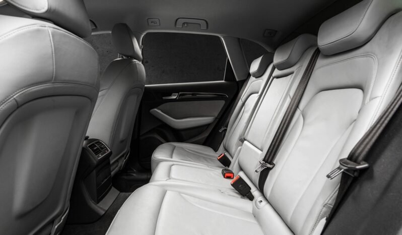 
Audi Q5 3.0 V6 TDI 258 ch Quattro S line full									