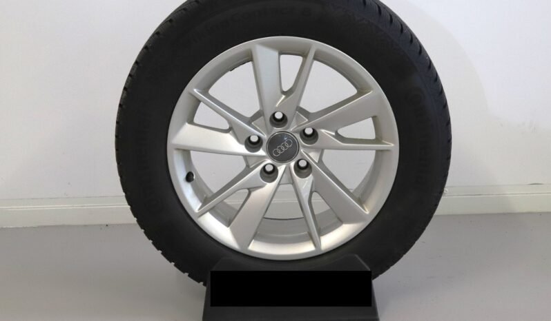 
Audi A4 Avant 1.4 TFSI full									