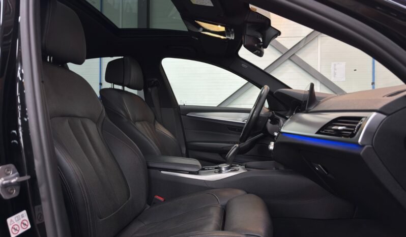
BMW Série 5 530e M Sport full									
