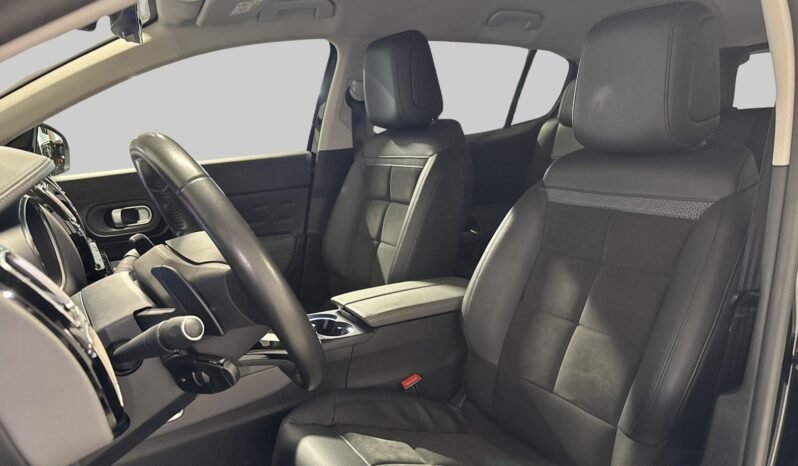 
Citroën C5 Aircross Hybrid 225 CH full									