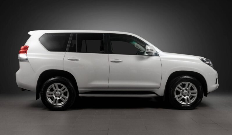 
Toyota Land Cruiser 3.0 D-4D VX-L full									