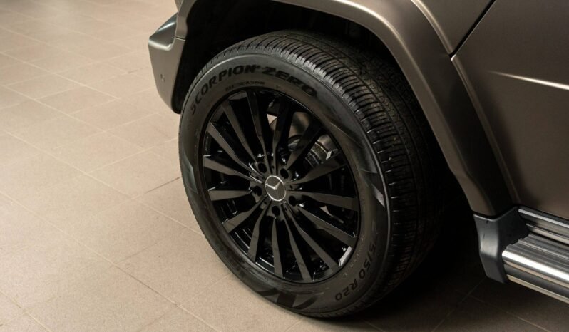 
Mercedes-Benz G350 d AMG Line – Pack BRABUS full									