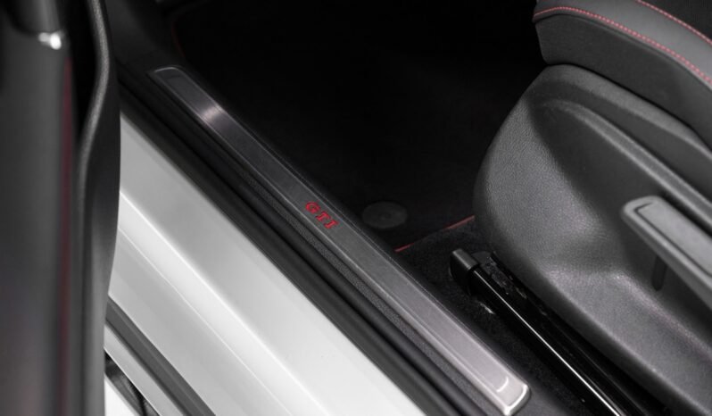 
Volkswagen Golf VII GTI 2.0 TSI Clubsport DSG full									