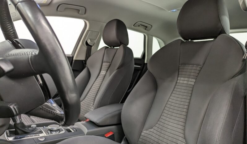 
Audi A3 Sportback e-tron full									
