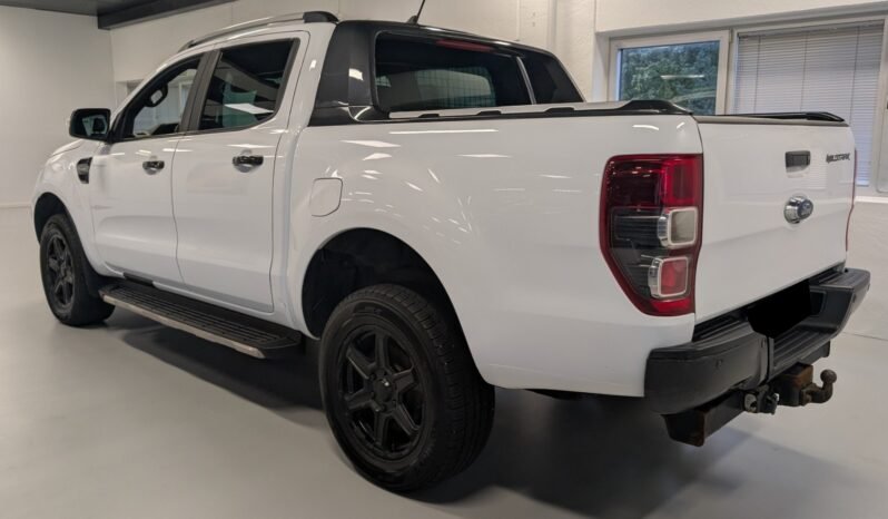 
Ford Ranger 2.0 TDCi 213 ch Wildtrak Double Cab full									