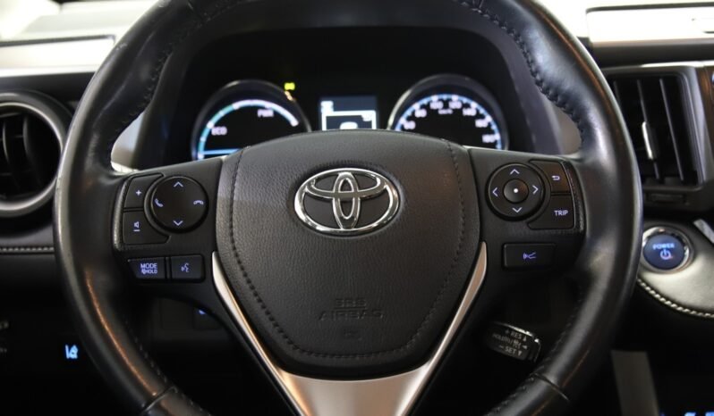 
Toyota RAV4 Hybrid AWD Exclusive full									