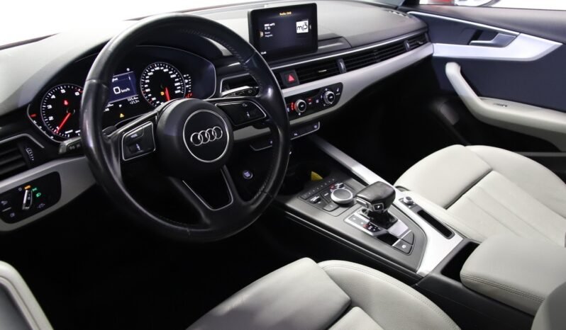 
Audi A4 Avant 1.4 TFSI full									