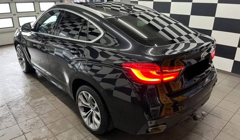 
BMW X6 xDrive30d M Sport full									
