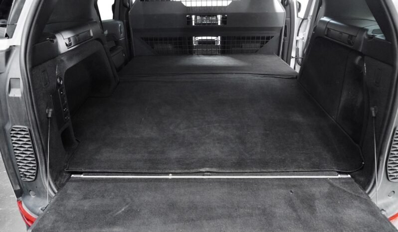 
Land Rover Discovery SDV6 HSE full									