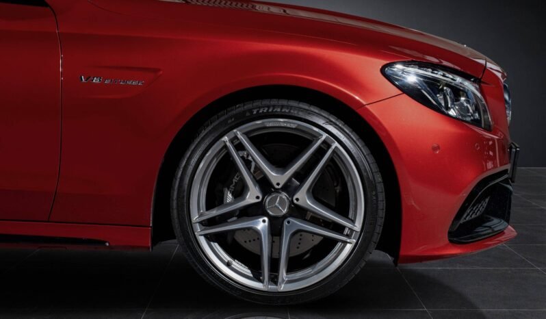
Mercedes-Benz C63 AMG full									