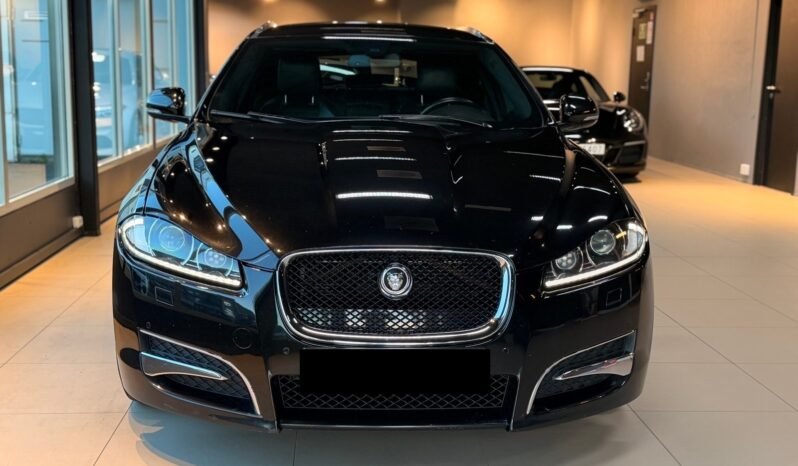 
Jaguar XF 2.2D SPORT full									