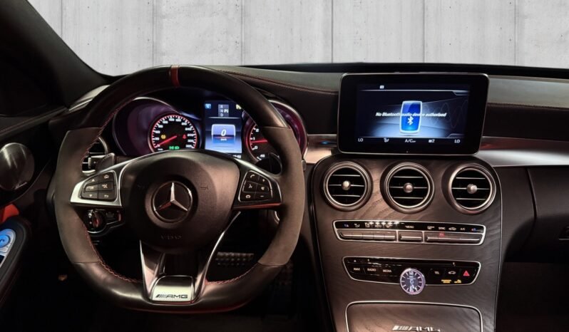 
Mercedes-Benz C 63 S AMG 4.0 V8 Biturbo 510 CH full									