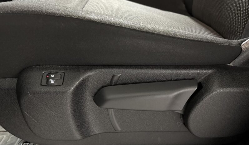 
Peugeot Expert L2 – 176 CH Automatique full									