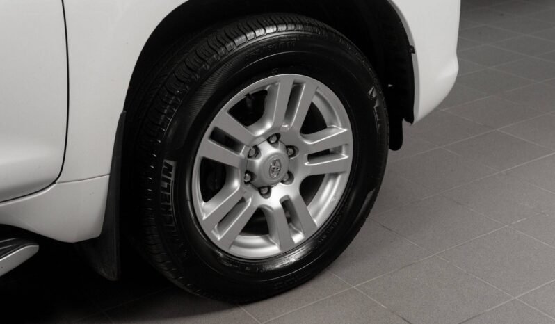 
Toyota Land Cruiser 3.0 D-4D VX-L full									