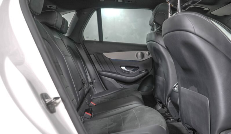
Mercedes-Benz GLC 350e 4MATIC AMG full									