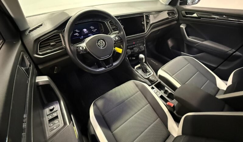 
Volkswagen T-Roc Sport 2.0 TDI 150 CH 4MOTION DSG full									
