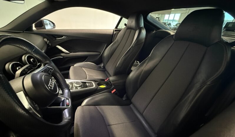 
Audi TT Coupé 1.8 TFSI S line 180 CH full									