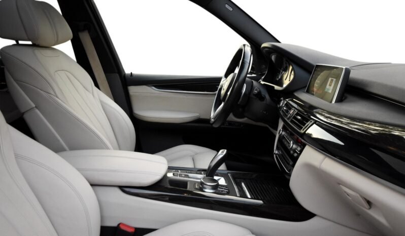 
BMW X5 xDrive40e M Sport full									