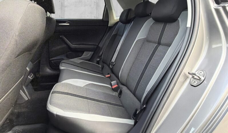 
Volkswagen Polo Highline 1.0 TSI 95 CH full									