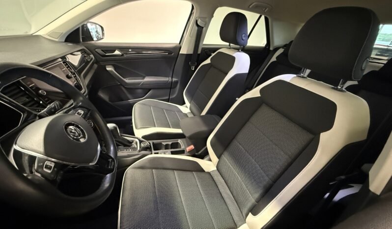 
Volkswagen T-Roc Sport 2.0 TDI 150 CH 4MOTION DSG full									