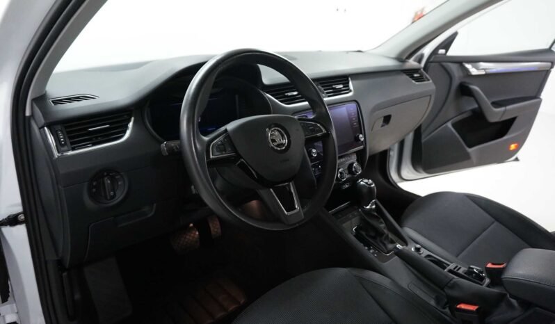 
Škoda Octavia 2.0 TDI Style 4×4 184 CH full									
