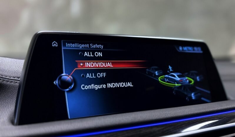
BMW Série 7 730d xDrive M-Sport – 265 CH full									