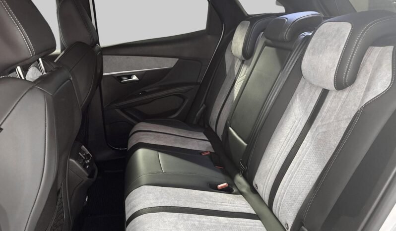 
Peugeot 3008 GT Hybrid4 300 CH full									