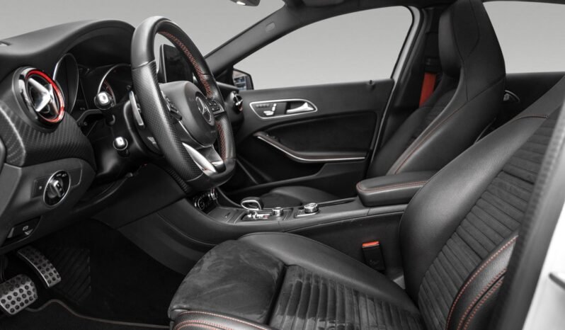 
Mercedes-Benz A45 AMG Aero Facelift full									