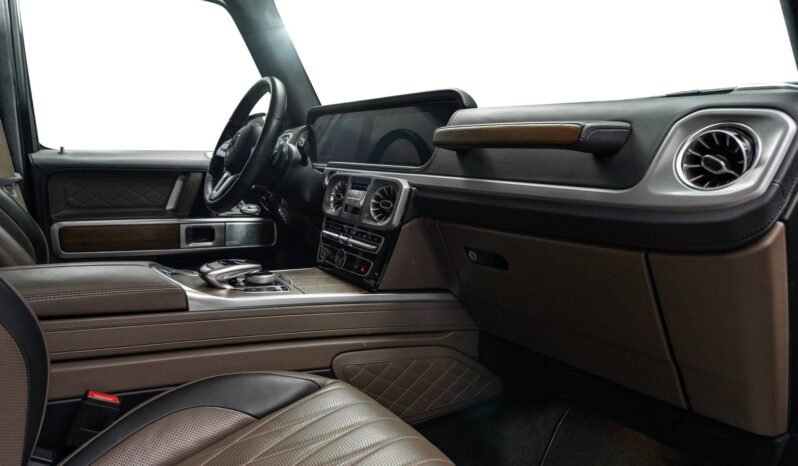 
Mercedes-Benz G350 d AMG Line – Pack BRABUS full									