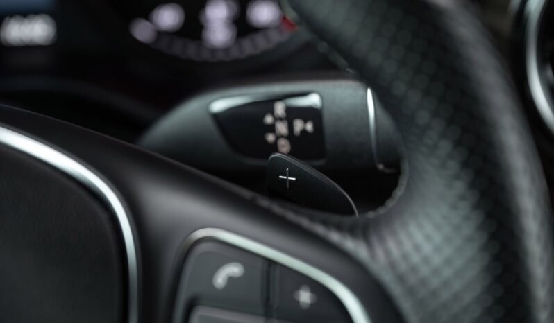 
Mercedes-Benz Classe V 300 d 4MATIC AMG Line full									