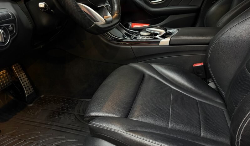 
Mercedes-Benz C350 e Hybrid full									