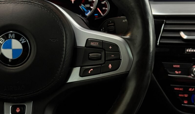 
BMW Série 5 530e M Sport full									
