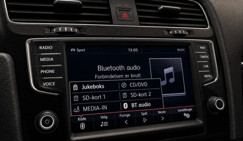 
Volkswagen Golf VII GTI 230 DSG full									