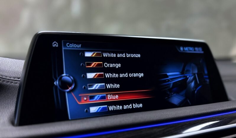 
BMW Série 7 730d xDrive M-Sport – 265 CH full									