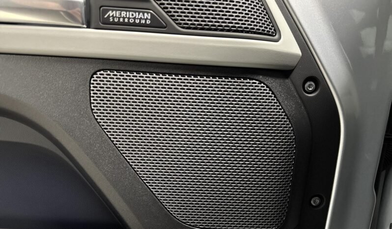 
Land Rover Defender 110 P400e full									