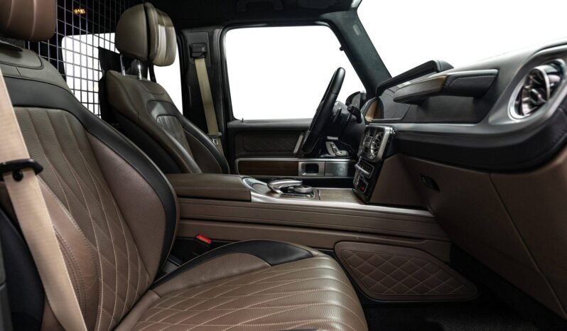 
Mercedes-Benz G350 d AMG Line – Pack BRABUS full									