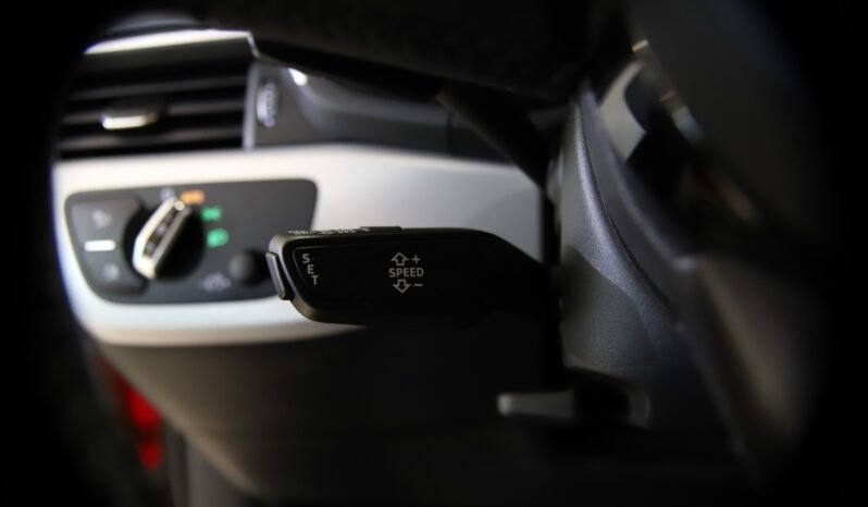 
Audi A4 Avant 1.4 TFSI full									