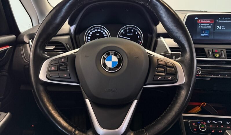
BMW 225xe iPerformance 220 CH full									