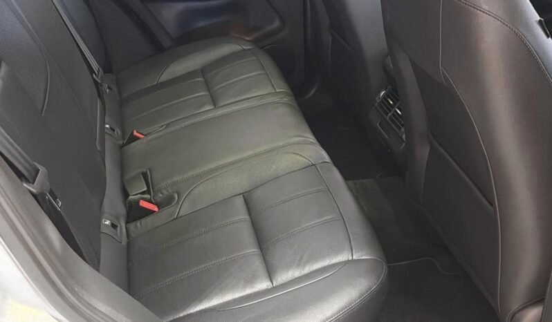 
Land Rover Range Rover Evoque P300e AWD R-Dynamic full									