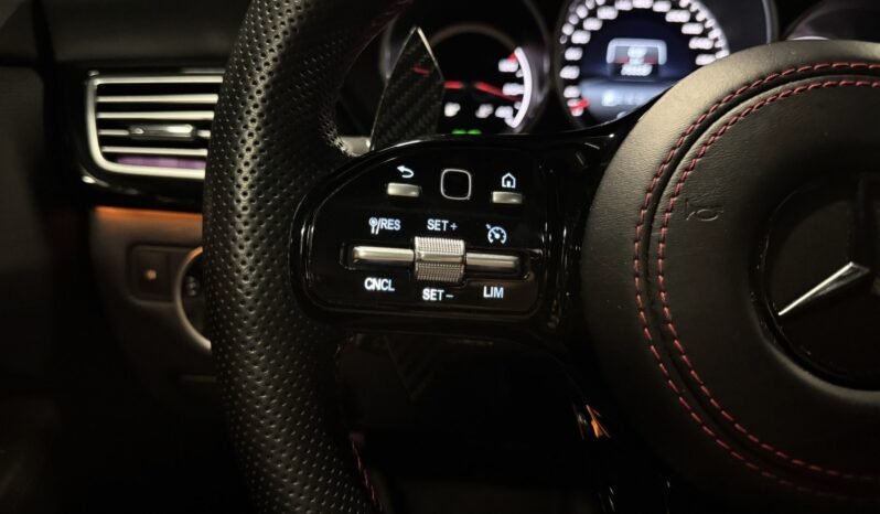 
Mercedes-Benz CLS 63 AMG 5.5 V8 Biturbo 4MATIC full									