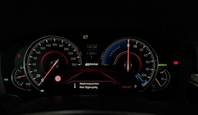 
BMW Série 5 530e M Sport full									