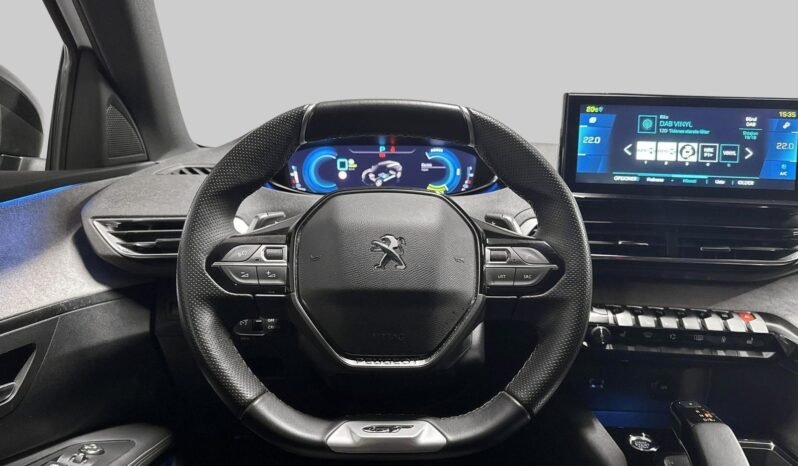 
Peugeot 3008 GT Hybrid4 300 CH full									