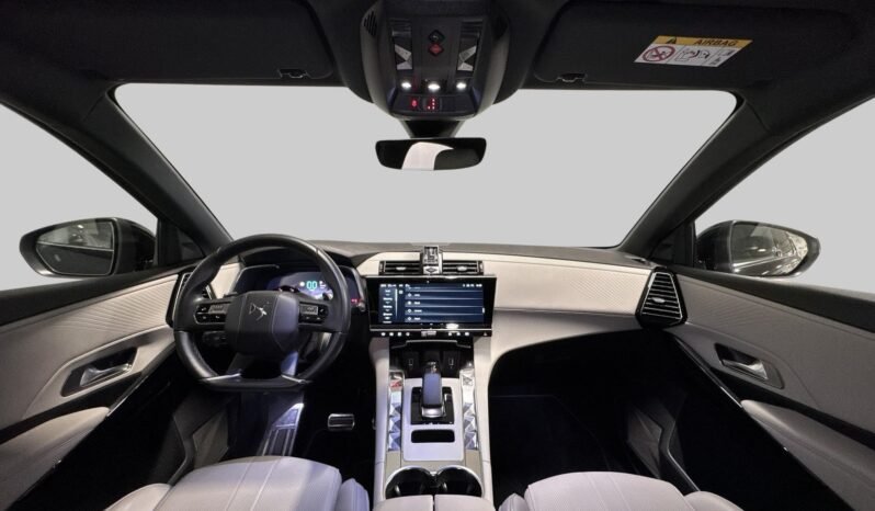 
DS 7 Crossback E-TENSE 4×4 – 300 CH full									