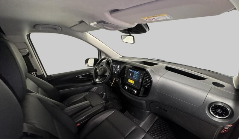 
Mercedes-Benz Vito 119 CDI A2 4MATIC 190 ch full									