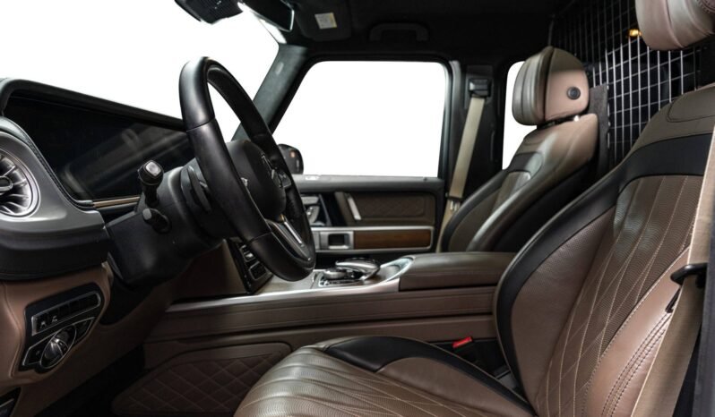 
Mercedes-Benz G350 d AMG Line – Pack BRABUS full									