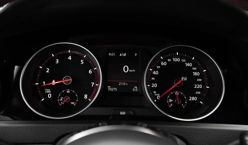 
Volkswagen Golf VII GTI 2.0 TSI Clubsport DSG full									