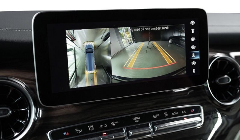 
Mercedes-Benz Classe V 300 d 4MATIC AMG Line full									