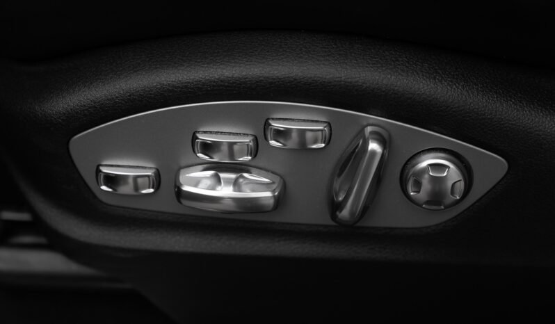 
Porsche Cayenne S 4.2 V8 Diesel 385 ch SportDesign full									