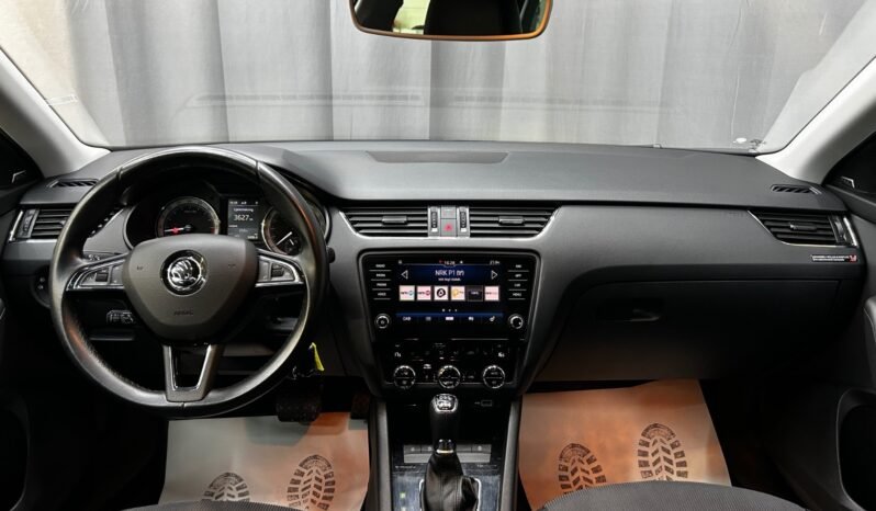 
Škoda Octavia 4×4 full									