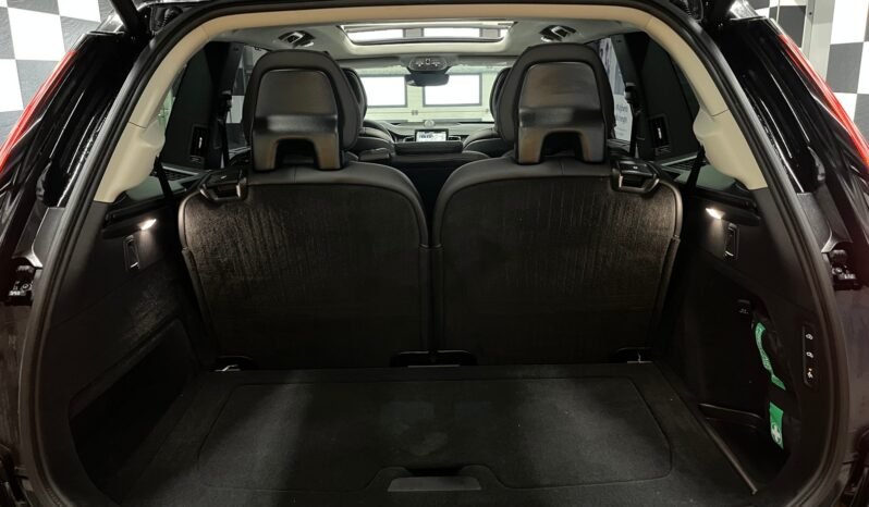
Volvo XC90 T8 Ultra Dark AWD 7-S full									